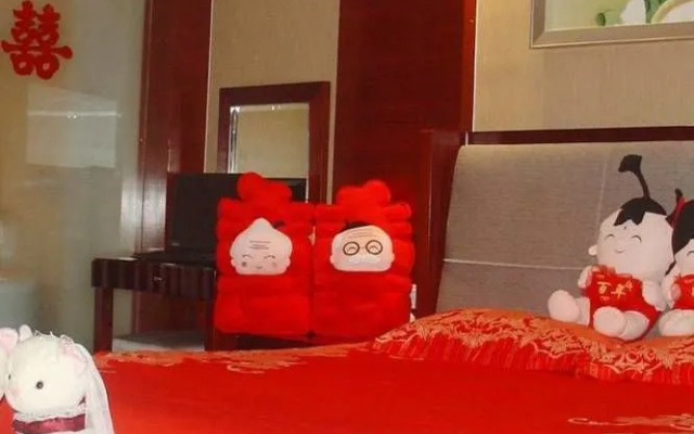 Inzone Galand Hotel Qingzhou