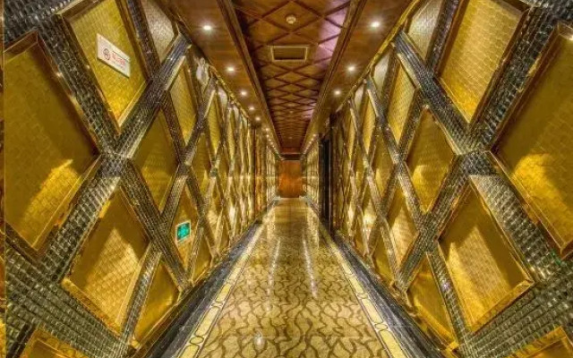 Tushi Hotel