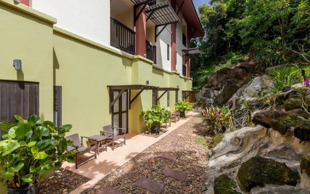 Отель Phulin Resort Пхукет вид на фасад