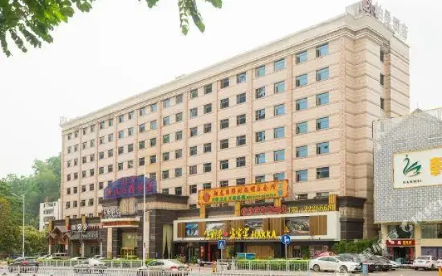 520 Couples' Themed Hotel
