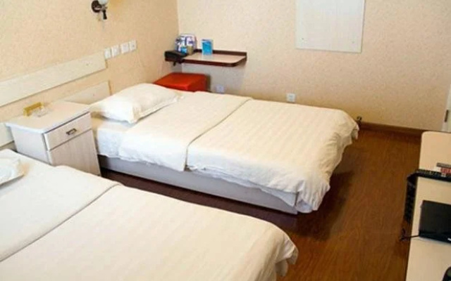 Jinyuan Express Inn