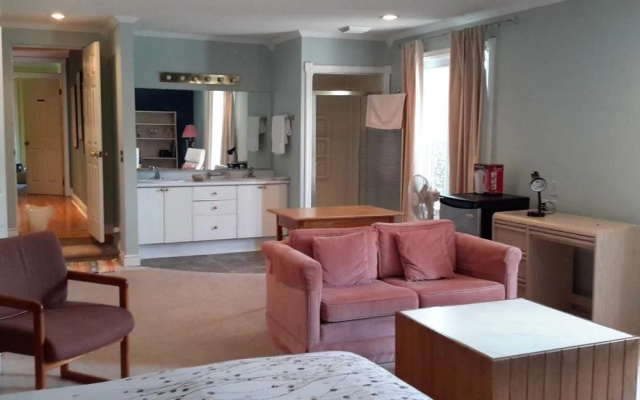 Riverview Bed and Breakfast