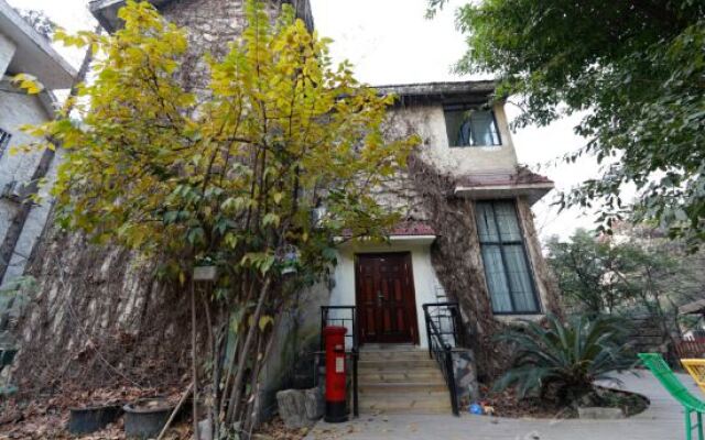 Отель Shiyi Garden Villa Hostel Китай, Чэнду - отзывы, цены и фото номеров - забронировать отель Shiyi Garden Villa Hostel онлайн вид на фасад