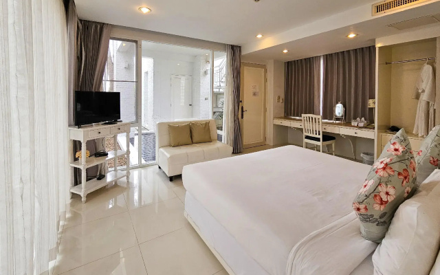 Verano Beach Villa