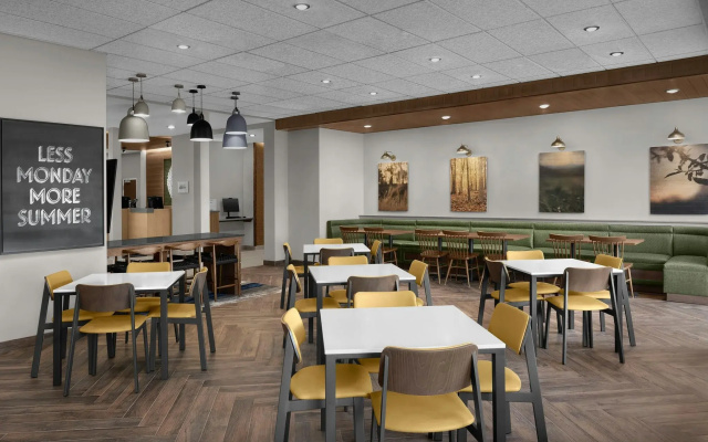 Fairfield By Marriott Inn & Suites Weldon