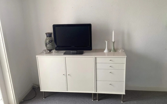 6 Person Holiday Home in Vaeggerlose