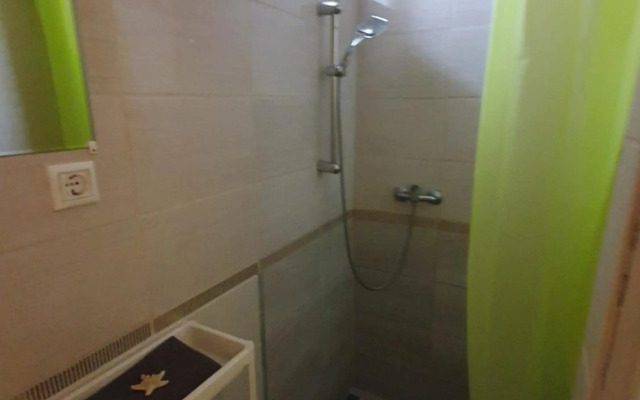 Cozy studio apartment with air condition