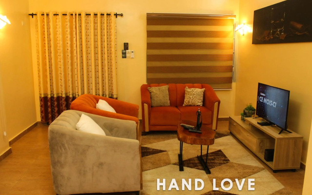 Hand Love 2