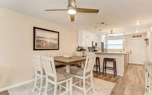 Anna Maria Island Sunshine Kiss Villa
