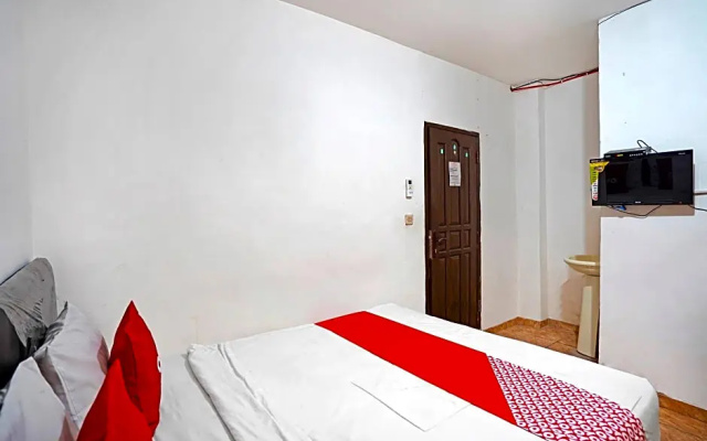 OYO 91390 Kost Grand Royal Elite