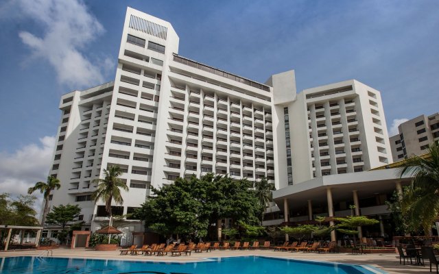 Отель Eko Hotels & Suites Нигерия, Лагос - отзывы, цены и фото номеров - забронировать отель Eko Hotels & Suites онлайн вид на фасад