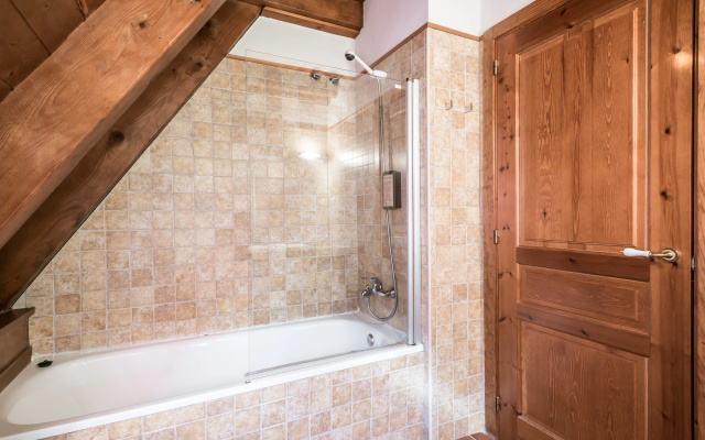 Apartamentos SNO Mont Romies Unhola