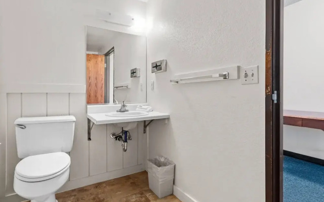 Luxury Inn