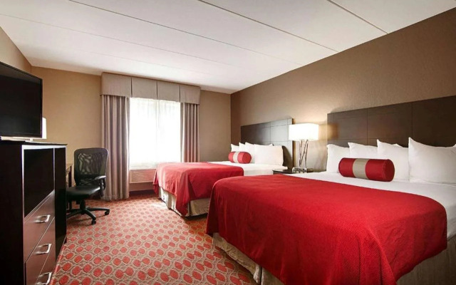 Baymont By Wyndham Brooklyn Center