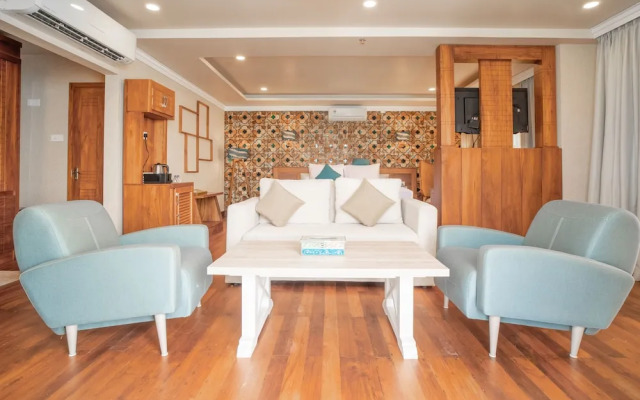 State Beach Resort & Spa