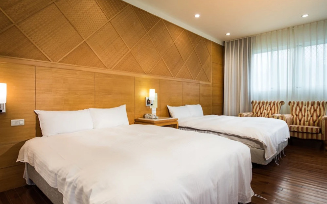 Jun Yue Hanging Garden Resort