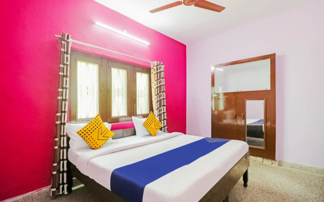 Hotel Luv Palace by OYO Rooms