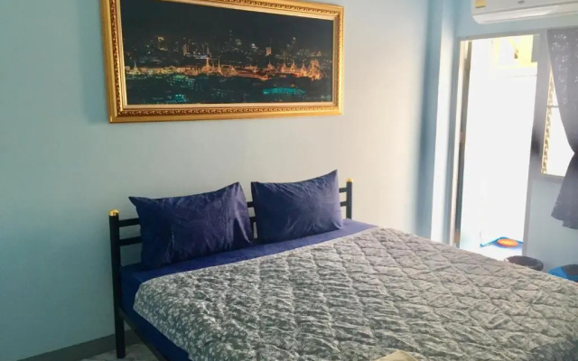 Panmanee Apartment
