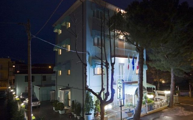 Отель Savina Италия, Римини - 1 отзыв об отеле, цены и фото номеров - забронировать отель Savina онлайн вид на фасад