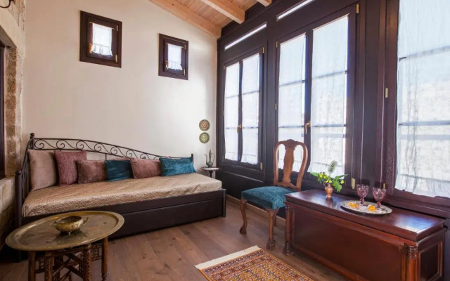 Porolithos Boutique Hotel