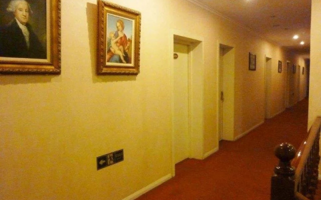 Tianjin Xiangjiang Holiday Hotel