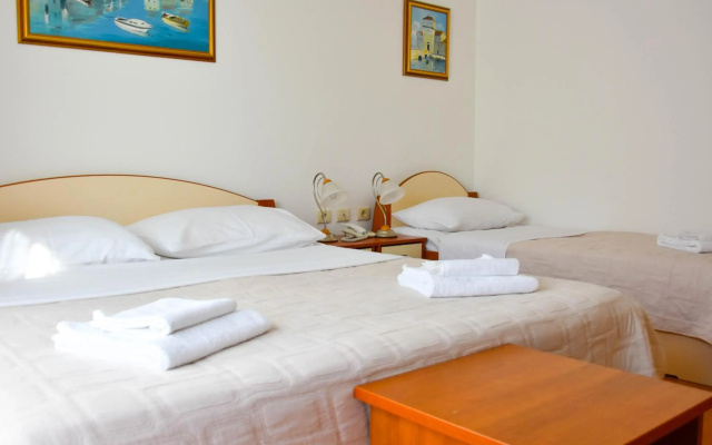 Hotel Adria