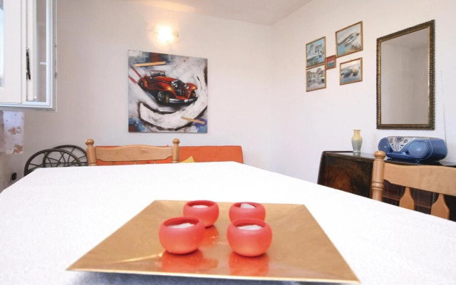 Stunning Home in Sparadici With Wifi and 2 Bedrooms