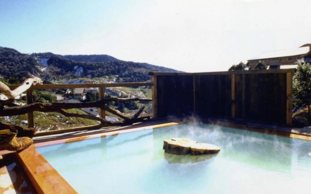 Manza Onsen Nisshinkan