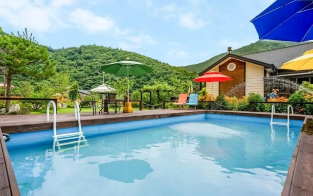 Gangneung W Pension