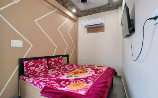 Shri Kishori Kunj Home Stay