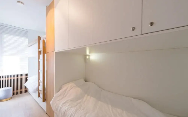 Beautiful Apartment With Direct sea View