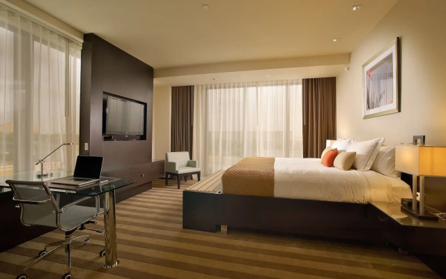 EB Hotel Miami