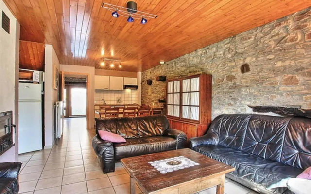 Rustic Holiday Home in Sainte-ode With Garden