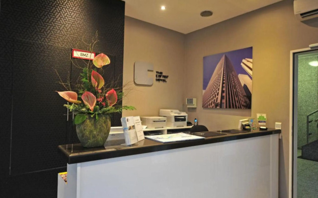 Homaris The Corner – Self-Check In