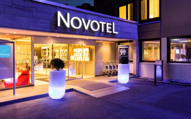Отель Novotel Nuernberg Messezentrum Германия, Нюрнберг - отзывы, цены и фото номеров - забронировать отель Novotel Nuernberg Messezentrum онлайн вид на фасад