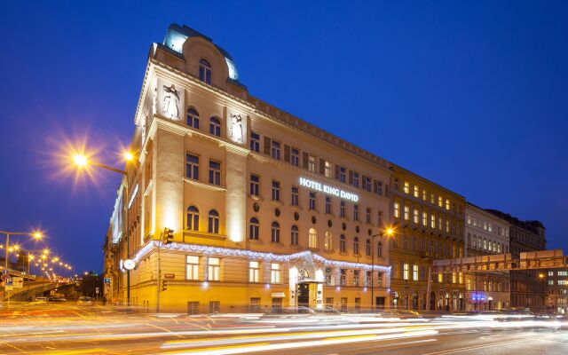 Hotel KING DAVID Prague вид на фасад