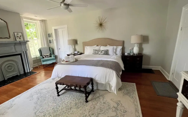 Rose Hill Inn