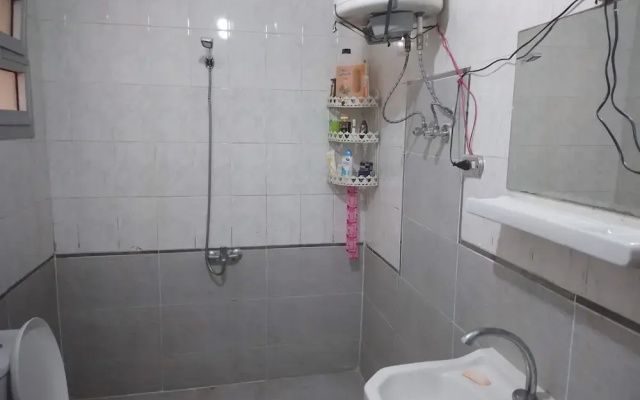 2 Bedroom Apartment With Balcony