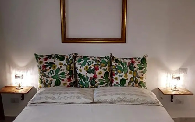 Emanuela Home