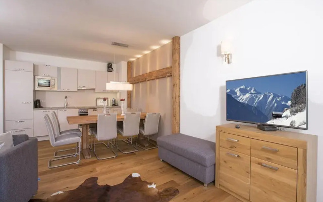 Apartment in Neukirchen by Ski Lift & Wellness