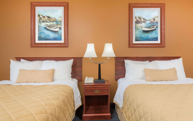 Ramada by Wyndham Catlettsburg/Ashland