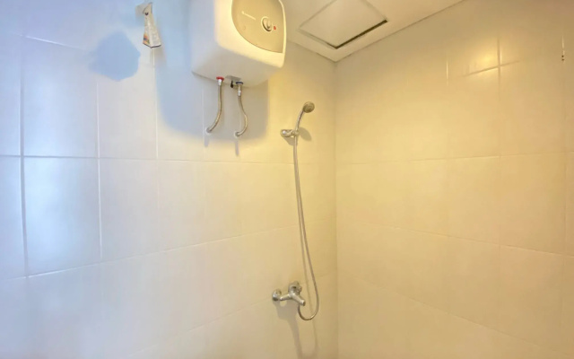 "Deluxe Studio Room At Skyland Jatinangor"