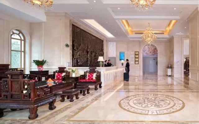 Vienna Hotel Shaoguan Qujiang Shunjing