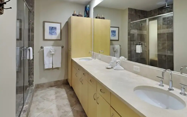 Seas the Day by Ryson Vacation Rentals
