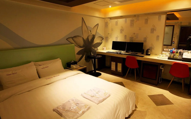 9Nine Hotel