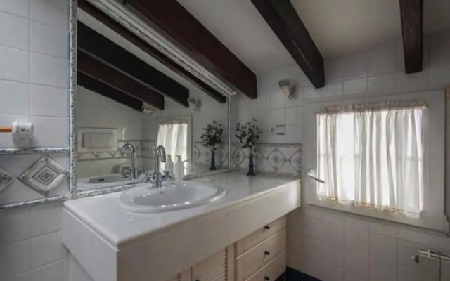 Spacious Holiday Home in Isla de Tabarca With Patio