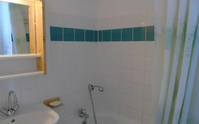 Lou Services Apartment CB63 LSI 001