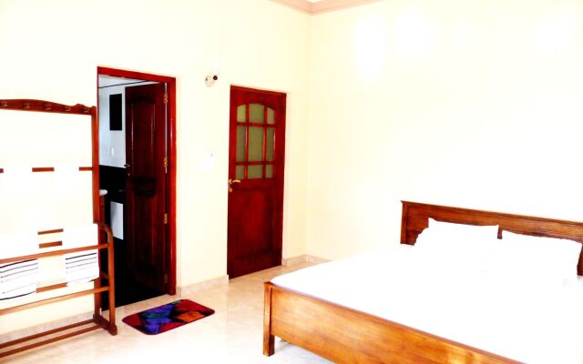 Отель Fire Dragon Guest House комната для гостей