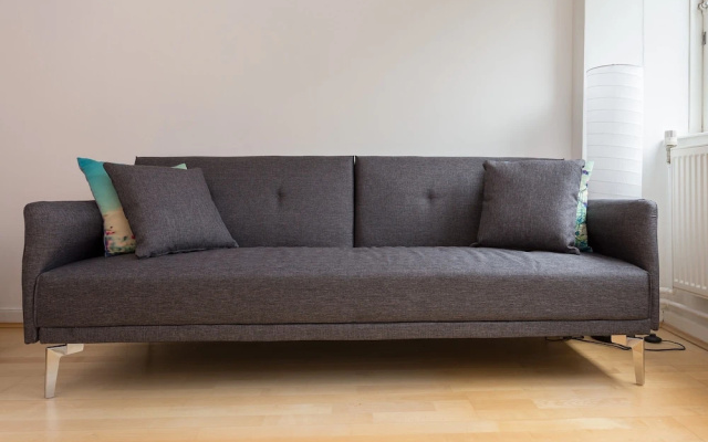 1 Bedroom Apartment in Chelsea Sleeps 3