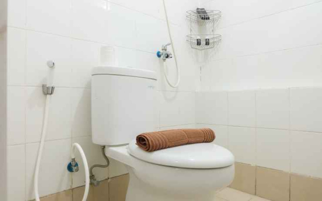 2BR Simply at Bassura City Apartment By Travelio